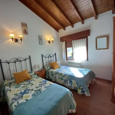 Apartamentos Rurales Llagumelon Villahormes Exterior foto