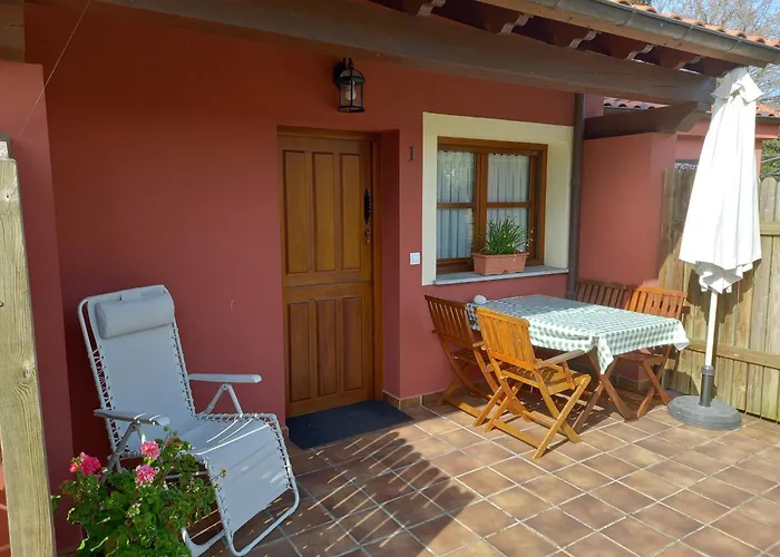 Apartamentos Rurales Llagumelon